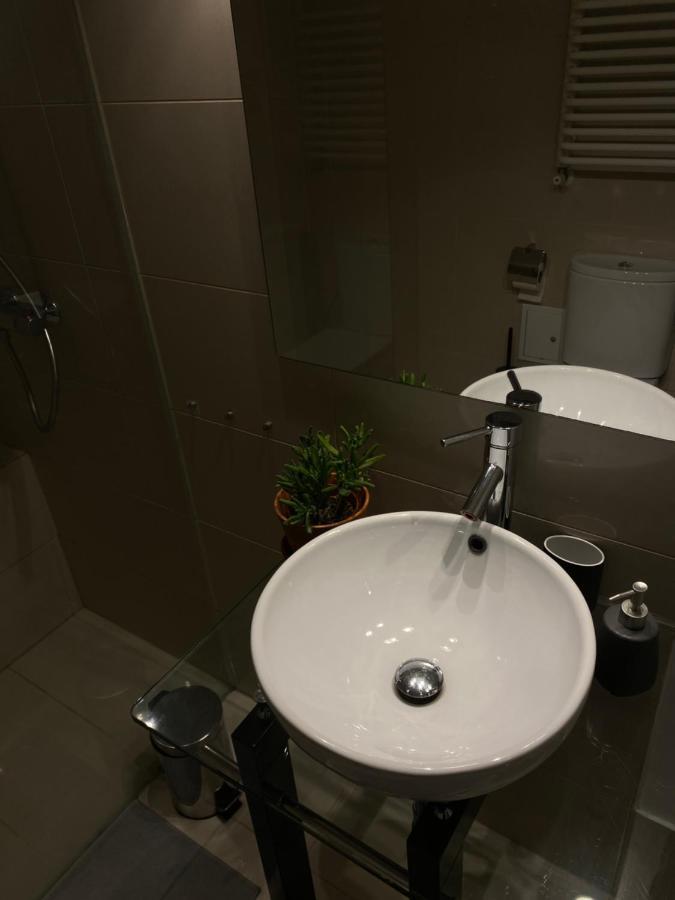 D7 Apartment Cracovie Extérieur photo
